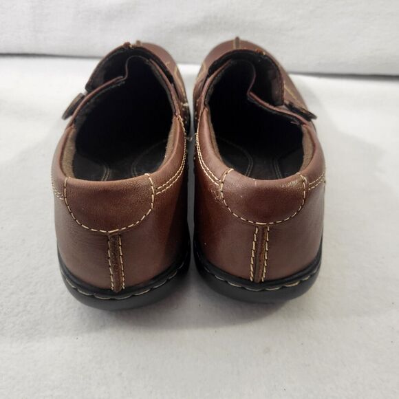 Clarks Women's Brown Slip-on Leather Shoes 7M Comfort - Picture 3 of 8